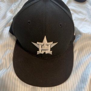 New Era Houston Astros 9FIFTY Snapback Cap Black and White  #Astros #MLB
